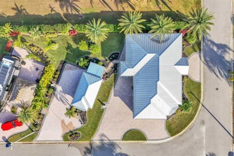 House in Polk City, Florida 2 bedrooms, 155.05 sq.m. № 1758187 - photo 4