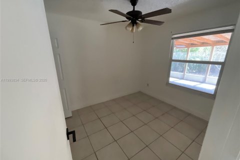 Casa en venta en Miramar, Florida, 3 dormitorios, 113.99 m2 № 2055482 - foto 14