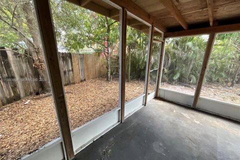 Casa en venta en Miramar, Florida, 3 dormitorios, 113.99 m2 № 2055482 - foto 19