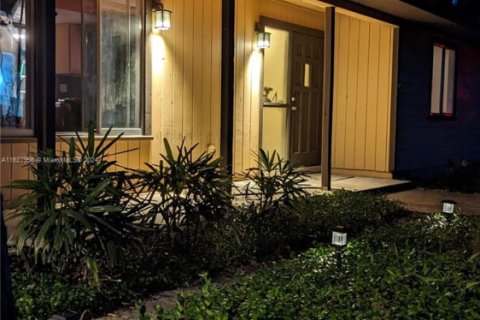 Villa ou maison à vendre à Gainesville, Floride: 3 chambres № 2017941 - photo 8