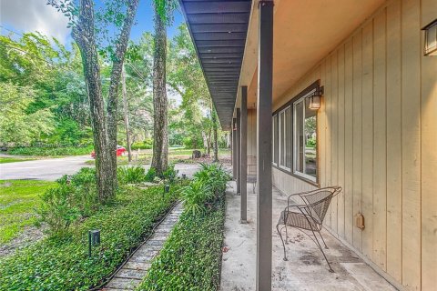 Villa ou maison à vendre à Gainesville, Floride: 3 chambres № 2017941 - photo 5
