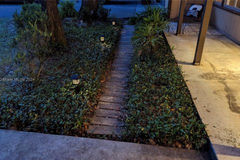 Villa ou maison à vendre à Gainesville, Floride: 3 chambres № 2017941 - photo 9