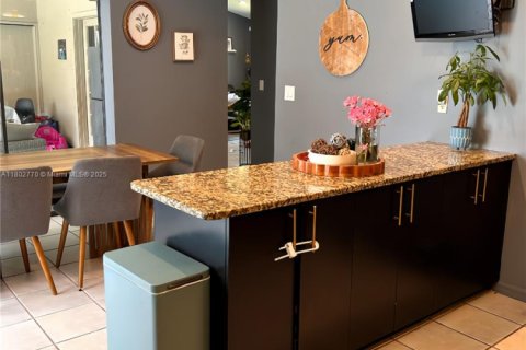 Купить виллу или дом в Кейп-Корал, Флорида 3 спальни, № 1959593 - фото 9