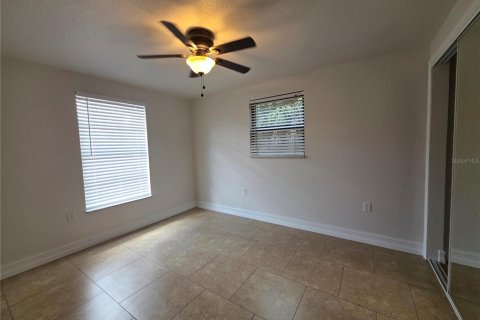 Appartement à louer à Port Charlotte, Floride: 2 chambres, 75.44 m2 № 2095637 - photo 11