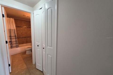 Appartement à louer à Port Charlotte, Floride: 2 chambres, 75.44 m2 № 2095637 - photo 10