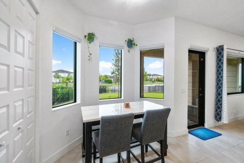 House in Parkland, Florida 5 bedrooms, 293.76 sq.m. № 2087135 - photo 12