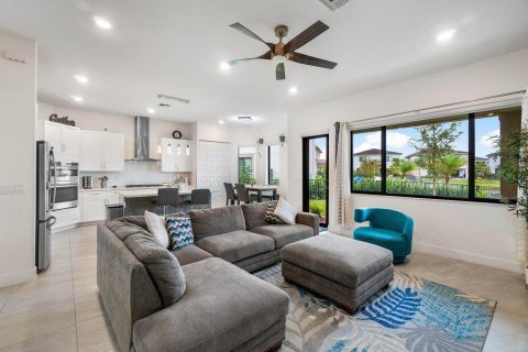 House in Parkland, Florida 5 bedrooms, 293.76 sq.m. № 2087135 - photo 8