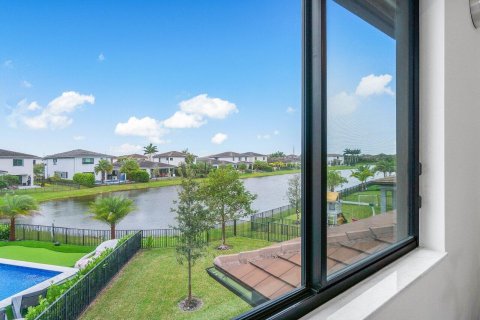 House in Parkland, Florida 5 bedrooms, 293.76 sq.m. № 2087135 - photo 15