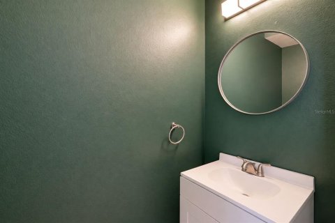 Touwnhouse à vendre à Oviedo, Floride: 3 chambres, 133.59 m2 № 2415095 - photo 12