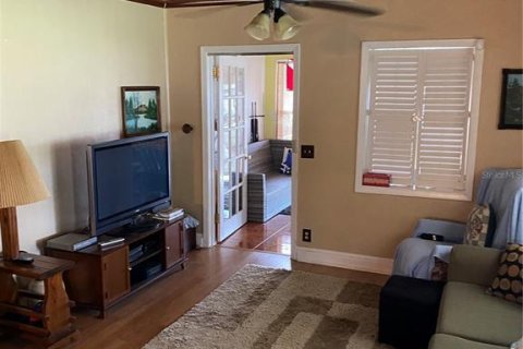 Casa en venta en Frostproof, Florida, 3 dormitorios, 130.43 m2 № 1539212 - foto 7