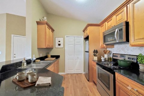 Condominio en venta en Orlando, Florida, 1 dormitorio, 66.24 m2 № 2156779 - foto 3