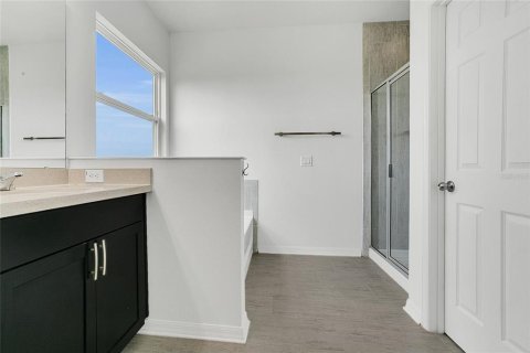 Townhouse in Clermont, Florida 3 bedrooms, 180.6 sq.m. № 1829723 - photo 15
