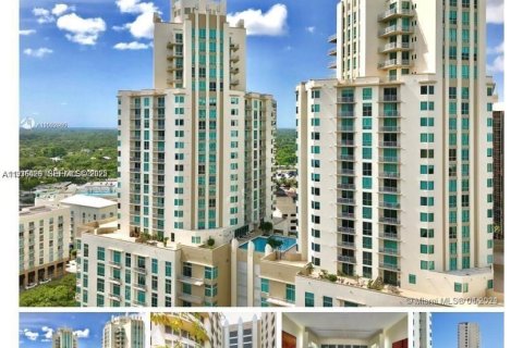 Condo in Miami, Florida, 1 bedroom  № 1994154 - photo 1