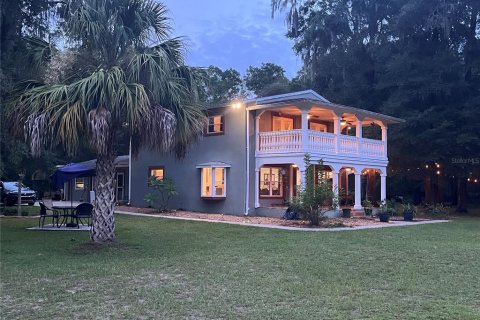House in Floral City, Florida 4 bedrooms, 266.16 sq.m. № 1810970 - photo 8