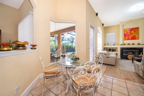 Casa en venta en Orlando, Florida, 4 dormitorios, 226.12 m2 № 1916254 - foto 7