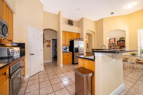Casa en venta en Orlando, Florida, 4 dormitorios, 226.12 m2 № 1916254 - foto 19