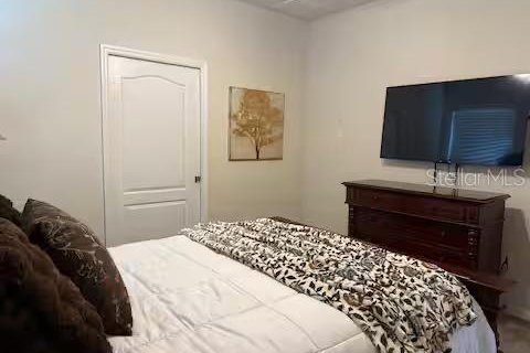 Casa en venta en Kissimmee, Florida, 6 dormitorios, 291.9 m2 № 2143548 - foto 9