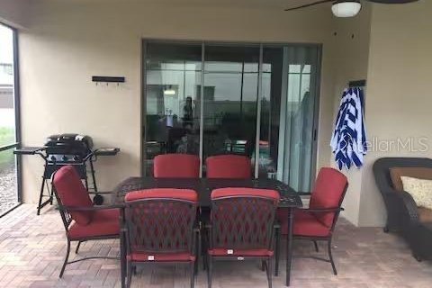 Casa en venta en Kissimmee, Florida, 6 dormitorios, 291.9 m2 № 2143548 - foto 21