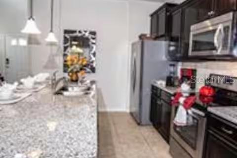 Casa en venta en Kissimmee, Florida, 6 dormitorios, 291.9 m2 № 2143548 - foto 4