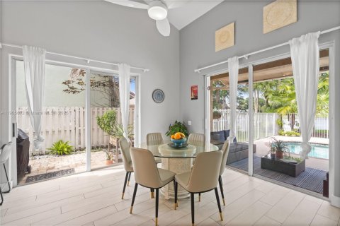 Купить виллу или дом в Уэстон, Флорида 4 спальни, 222.41м2, № 1963739 - фото 22