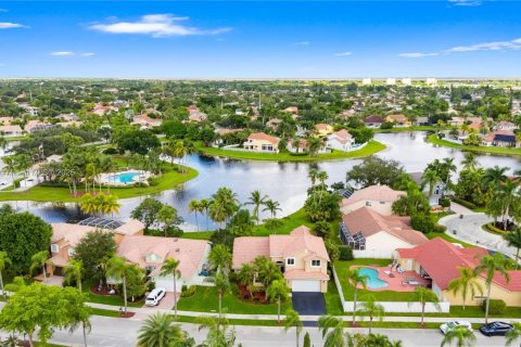 Купить виллу или дом в Уэстон, Флорида 4 спальни, 222.41м2, № 1963739 - фото 8