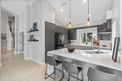 Купить виллу или дом в Уэстон, Флорида 4 спальни, 222.41м2, № 1963739 - фото 26