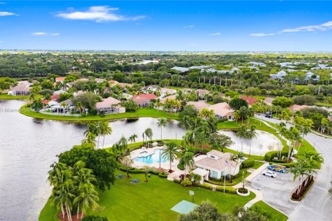 Купить виллу или дом в Уэстон, Флорида 4 спальни, 222.41м2, № 1963739 - фото 6