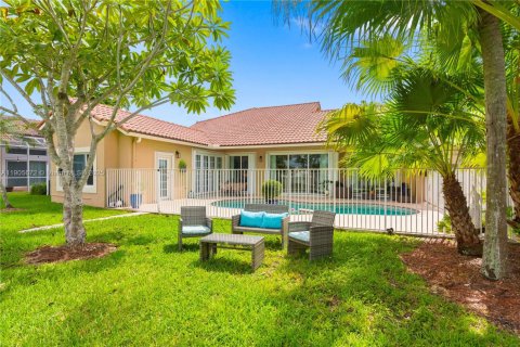 Купить виллу или дом в Уэстон, Флорида 4 спальни, 222.41м2, № 1963739 - фото 4