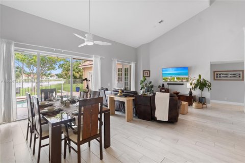 Купить виллу или дом в Уэстон, Флорида 4 спальни, 222.41м2, № 1963739 - фото 20