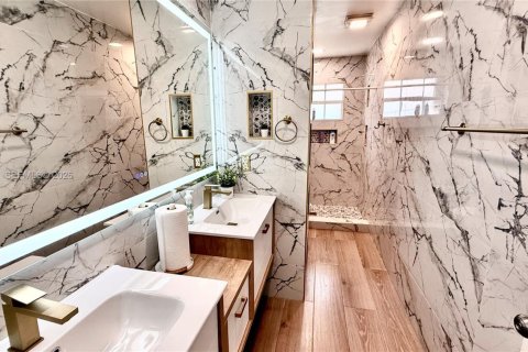 Villa ou maison à Coral Springs, Floride 3 chambres, 161 m2 № 2020051