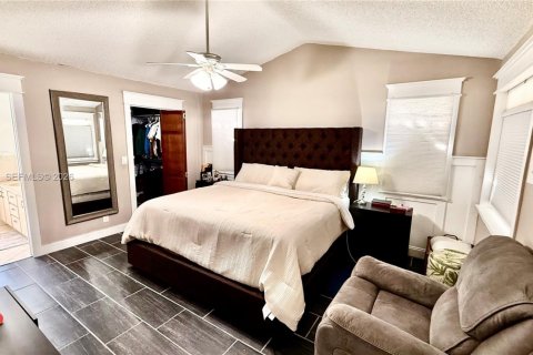 Villa ou maison à louer à Coral Springs, Floride: 3 chambres, 161 m2 № 2020051 - photo 17