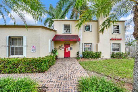 Propiedad comercial en venta en Homestead, Florida № 1892742 - foto 20