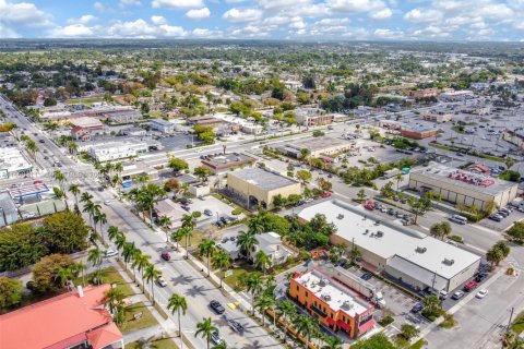 Propiedad comercial en venta en Homestead, Florida № 1892742 - foto 22