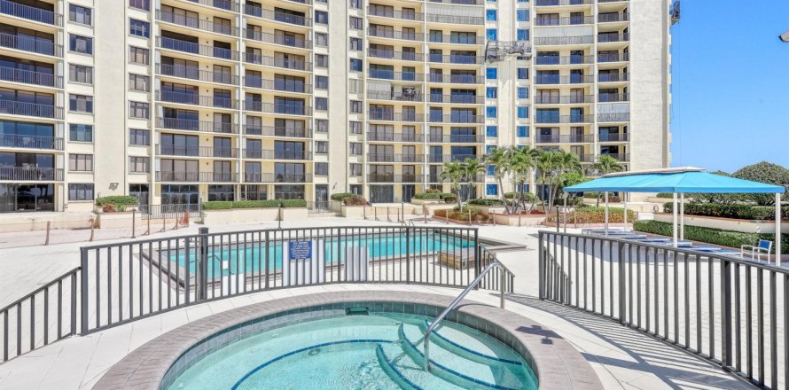 Condo in Jupiter, Florida, 2 bedrooms № 1223122