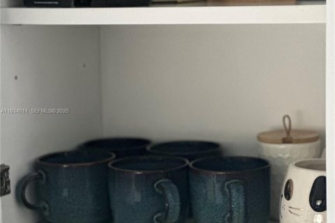 Casa en venta en Wilton Manors, Florida, 3 dormitorios, 123.1 m2 № 1992237 - foto 20