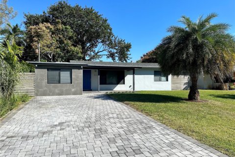 Casa en venta en Wilton Manors, Florida, 3 dormitorios, 123.1 m2 № 1992237 - foto 1