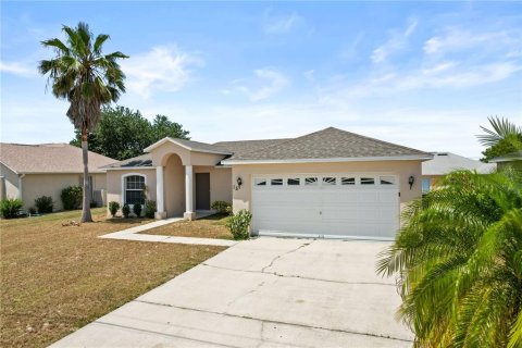 House in Kissimmee, Florida 3 bedrooms, 113.71 sq.m. № 1735542 - photo 3