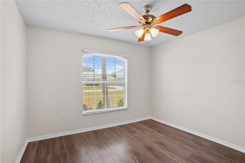 House in Kissimmee, Florida 3 bedrooms, 113.71 sq.m. № 1735542 - photo 22