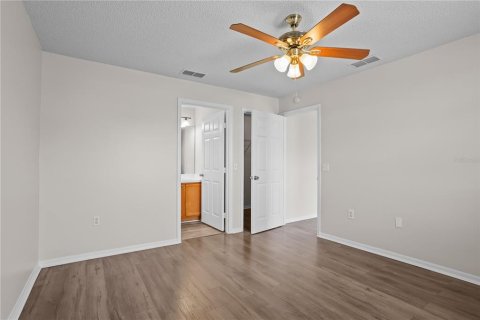 House in Kissimmee, Florida 3 bedrooms, 113.71 sq.m. № 1735542 - photo 16