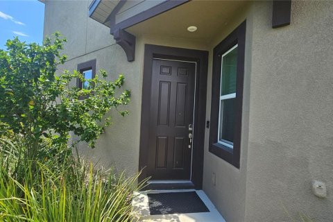Townhouse in HARMONY AT LAKEWOOD RANCH in Bradenton, Florida 3 bedrooms, 162.3 sq.m. № 2329463 - photo 3