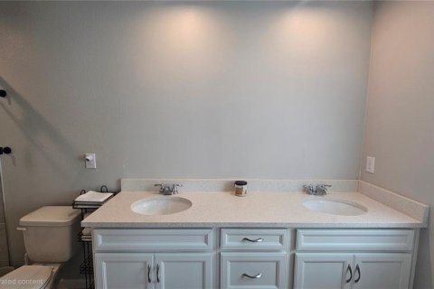 Townhouse in HARMONY AT LAKEWOOD RANCH in Bradenton, Florida 3 bedrooms, 162.3 sq.m. № 2329463 - photo 19