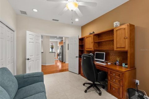 House in North Port, Florida 4 bedrooms, 224.36 sq.m. № 2410111 - photo 25