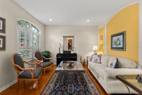 House in North Port, Florida 4 bedrooms, 224.36 sq.m. № 2410111 - photo 7