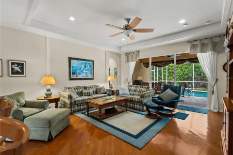House in North Port, Florida 4 bedrooms, 224.36 sq.m. № 2410111 - photo 14