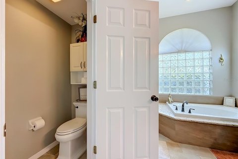 Villa ou maison à vendre à Tarpon Springs, Floride: 4 chambres, 241.27 m2 № 2150280 - photo 30