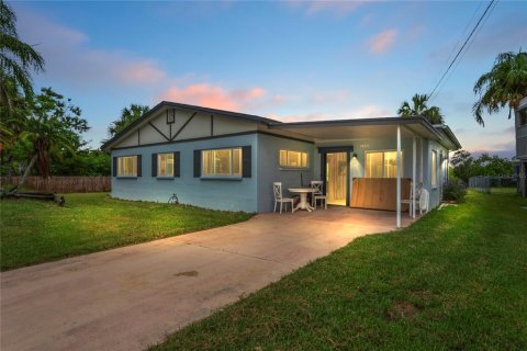 Villa ou maison à vendre à Port Richey, Floride: 3 chambres, 122.54 m2 № 1914757 - photo 1