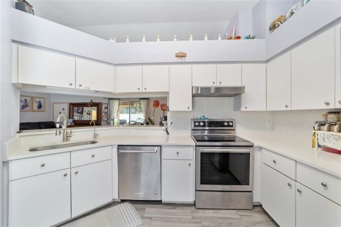 House in Belleview, Florida 3 bedrooms, 157 sq.m. № 2225454 - photo 17