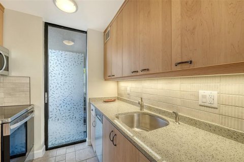 Купить кондоминиум в Сарасота, Флорида 4 комнаты, 60.94м2, № 2151718 - фото 8