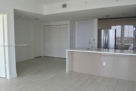 Купить кондоминиум в Санрайз, Флорида 2 спальни, 97.55м2, № 1940334 - фото 19