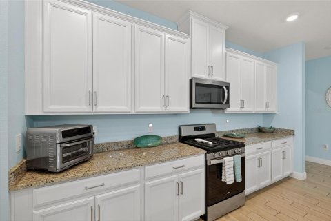 Villa ou maison à vendre à Apollo Beach, Floride: 4 chambres, 206.24 m2 № 1898755 - photo 25